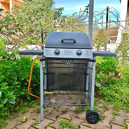 A Pochi Passi Dal Mare Арбатакс